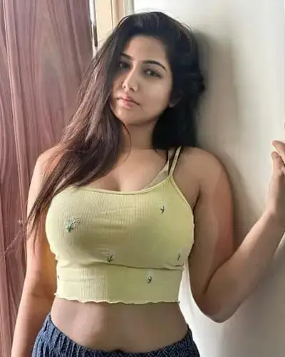 Escorts Amli